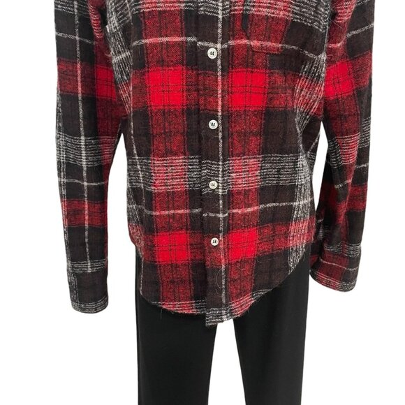 Plaid Flannel Shirt Red Black S Casual Lumberjack Chic Retro Hiking Camping Cozy - Picture 5 of 10